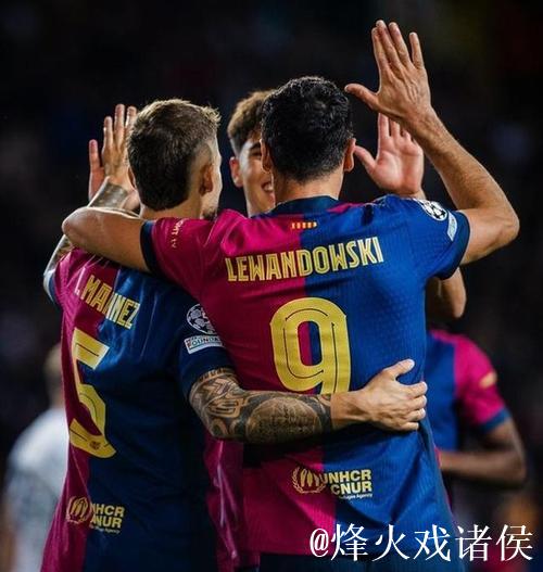 莱万近15次首发对阵法兰克福斩获15球，两度梅开二度