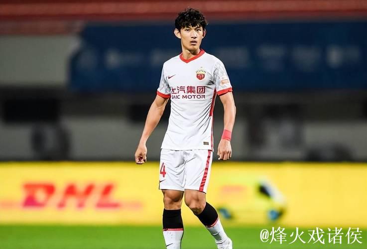 昔日平庸竟成争冠核心!中超最自律球员越老越成标杆 昔日平庸竟成争冠核心!中超最自律球员越老越成标杆